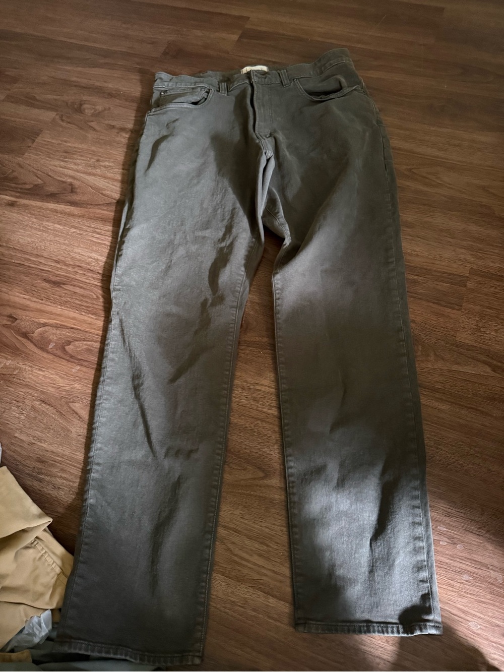 Madewell Men's Bootcut Jeans in Olive
